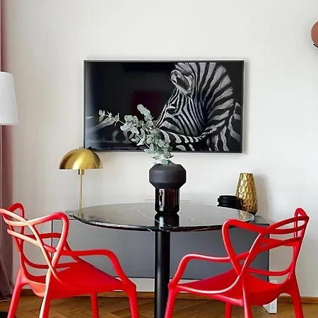 Апартаменти Stylische Mit Balkon Грац