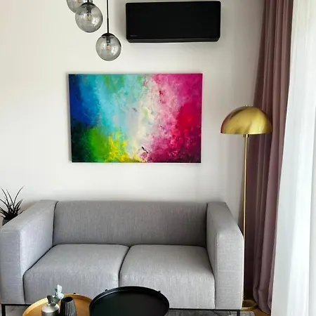 Appartement Stylische Mit Balkon