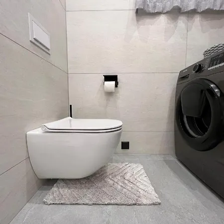 Stylische Mit Balkon *