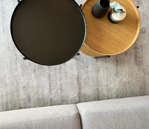 Lägenhet Stylische Mit Balkon